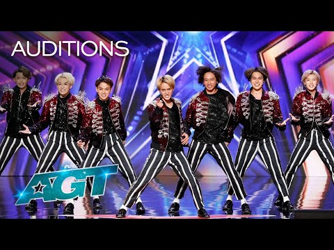 Travis Japan Performs &quot;My Dreamy Hollywood&quot; and Dazzles the Crowd | AGT 2022